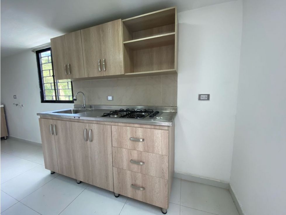 Apartaestudio en arriendo Antioquia Medellín Las Violetas 40 m2 Habitaciones 1 Baños 1 Garajes 0 Precio $950000