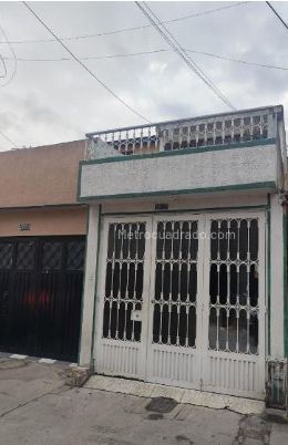 Casa en venta Cundinamarca Bogotá Villa Del Rio 115 m2 Habitaciones 4 Baños 2 Garajes 2 Precio $380000000