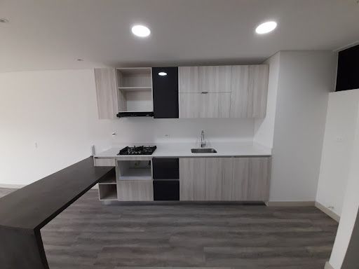 Apartaestudio en arriendo Antioquia Medellín Los Balsos No1 56 m2 Habitaciones 1 Baños 2 Garajes 1 Precio $3800000