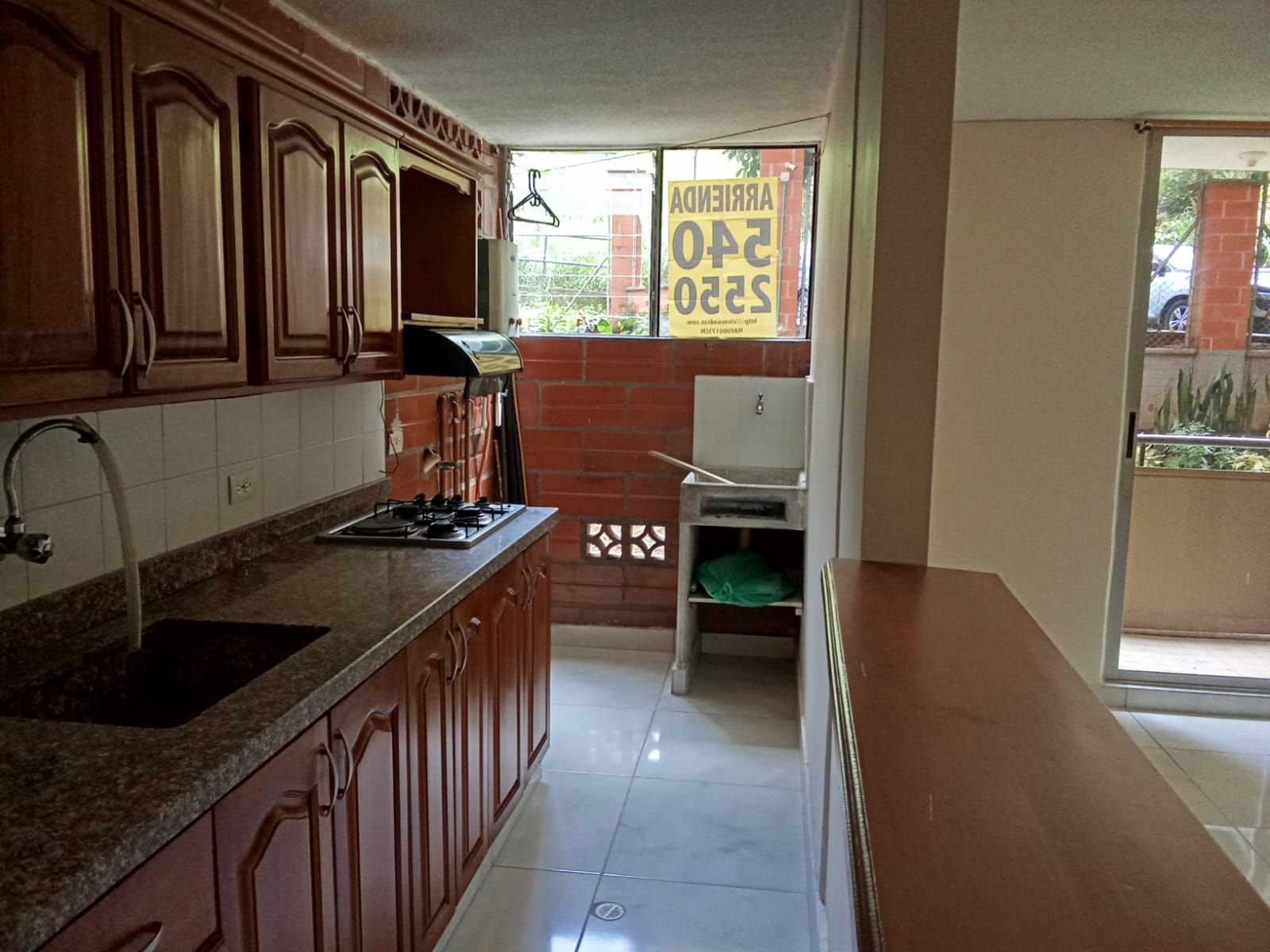 Apartamento en arriendo Antioquia Envigado La Sebastiana 64 m2 Habitaciones 3 Baños 2 Garajes 1 Precio $2000000
