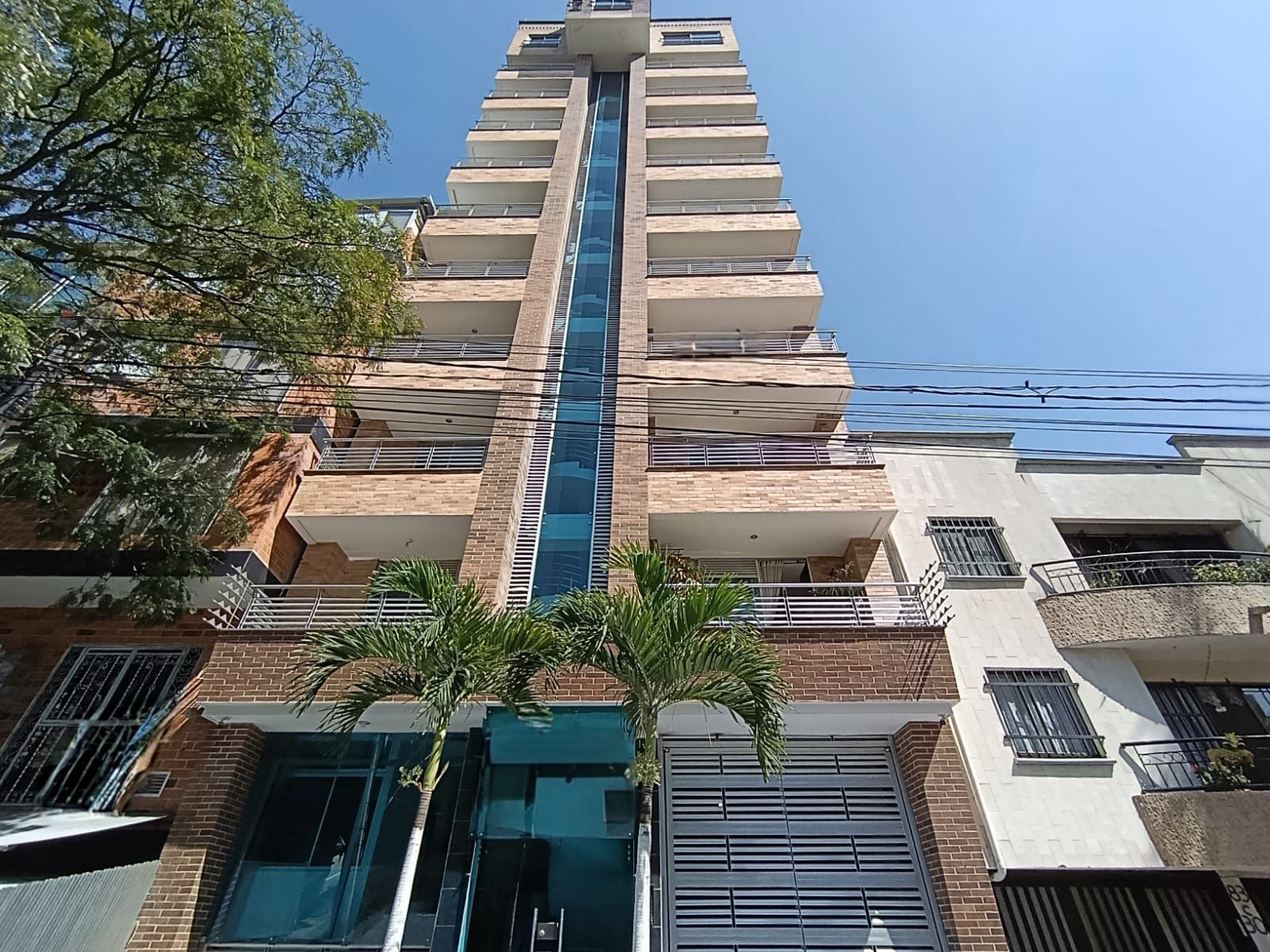 Apartamento en arriendo Antioquia Medellín La Castellana 90 m2 Habitaciones 3 Baños 2 Garajes 1 Precio $3100000