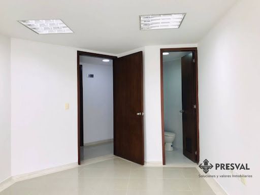 Consultorio en arriendo Santander Bucaramanga Cabecera Del Llano 25 m2 Habitaciones 0 Baños 1 Garajes 0 Precio $1880000