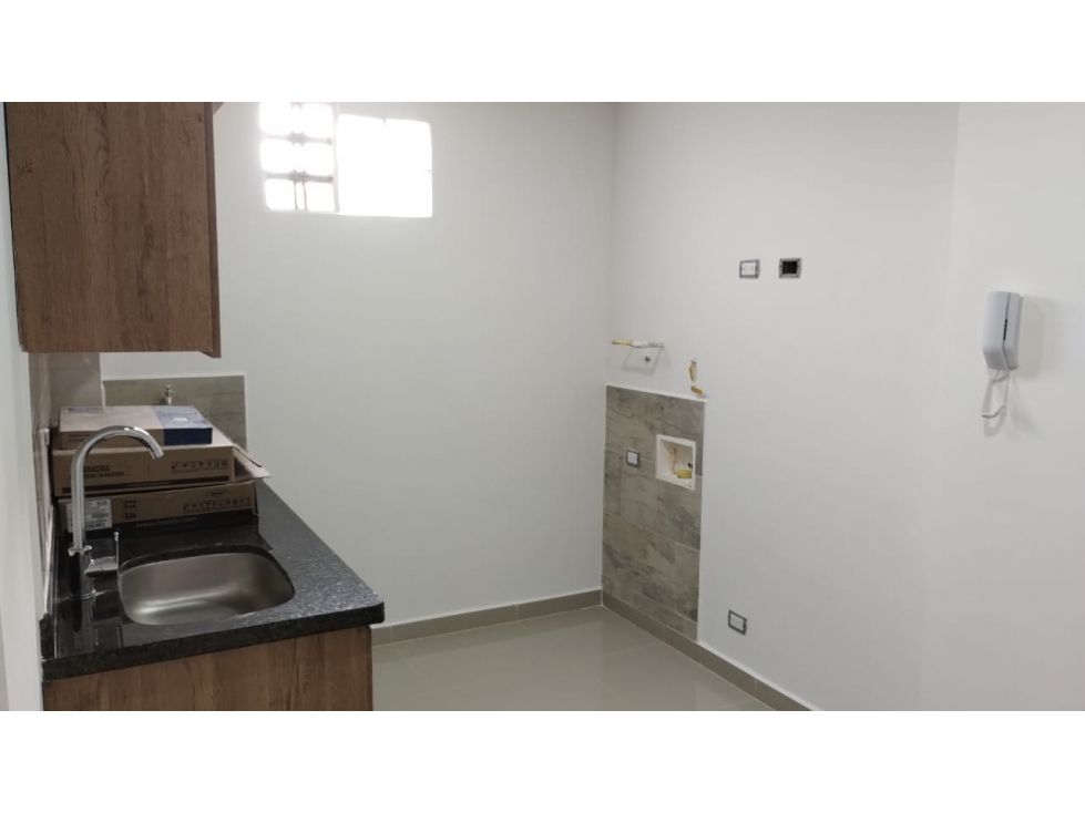 Apartaestudio en arriendo Antioquia Medellín La Candelaria 40 m2 Habitaciones 1 Baños 1 Garajes 0 Precio $1600000