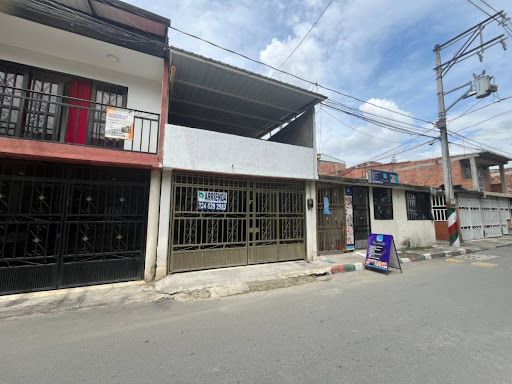 Casa en arriendo Valle Del Cauca Cali Tejares - Cristales 60 m2 Habitaciones 4 Baños 2 Garajes 1 Precio $850000