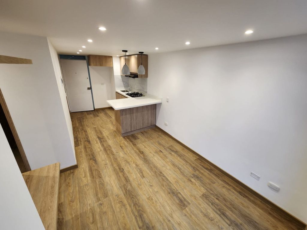 Apartamento en arriendo Cundinamarca Bogotá Gilmar 40 m2 Habitaciones 2 Baños 1 Garajes 0 Precio $1650000
