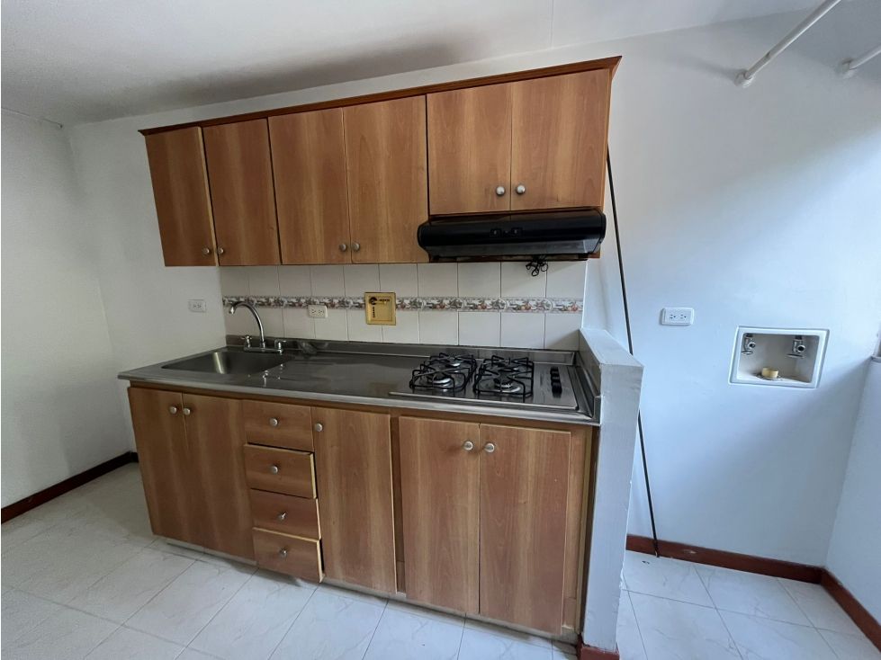 Apartamento en arriendo Antioquia Envigado Alcalá 75 m2 Habitaciones 3 Baños 2 Garajes 1 Precio $2750000