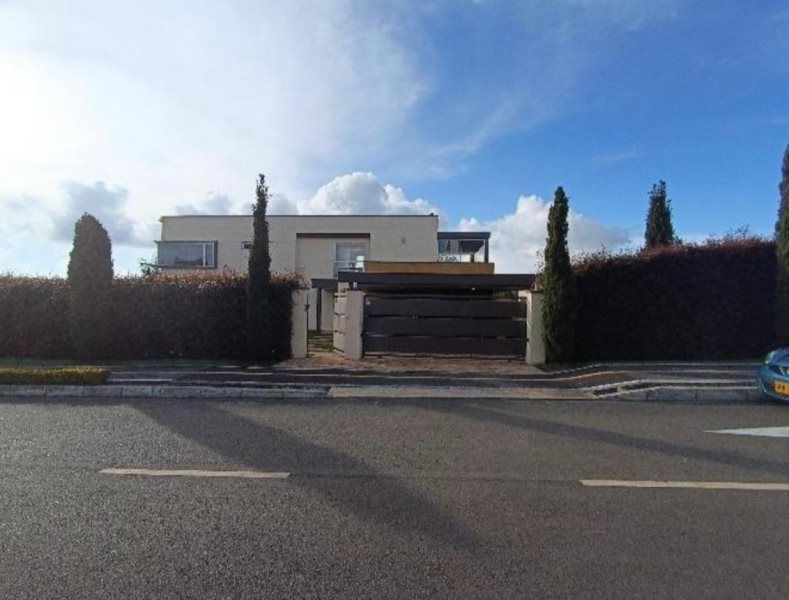 Casa en venta Antioquia Medellín Urbanizacion Villa Verde 1093 m2 Habitaciones 4 Baños 5 Garajes 3 Precio $3200000000