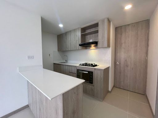 Apartamento en arriendo Antioquia Itagüí Zona Industrial 1 70 m2 Habitaciones 3 Baños 2 Garajes 1 Precio $2700000