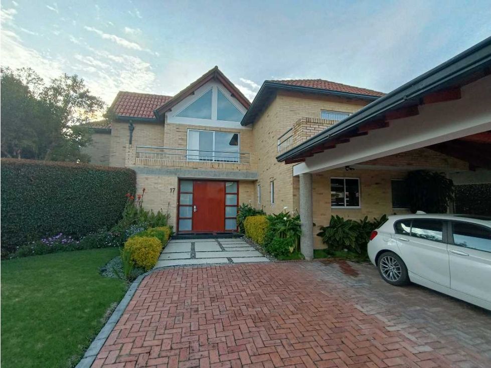 Casa Campestre en venta Cundinamarca Cajicá Cr Mallorca 300 m2 Habitaciones 3 Baños 3 Garajes 4 Precio $2000000000