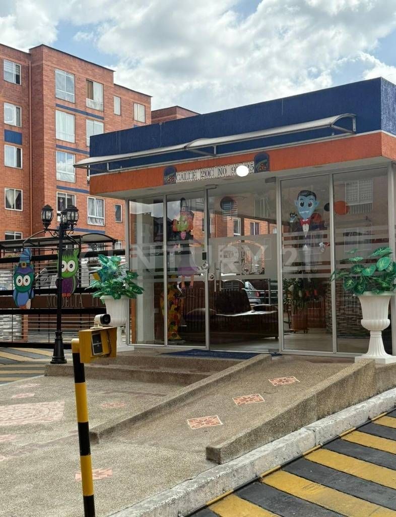 Apartamento en venta Cundinamarca Bogotá El Tintal Asd 52 m2 Habitaciones 3 Baños 2 Garajes 1 Precio $320000000