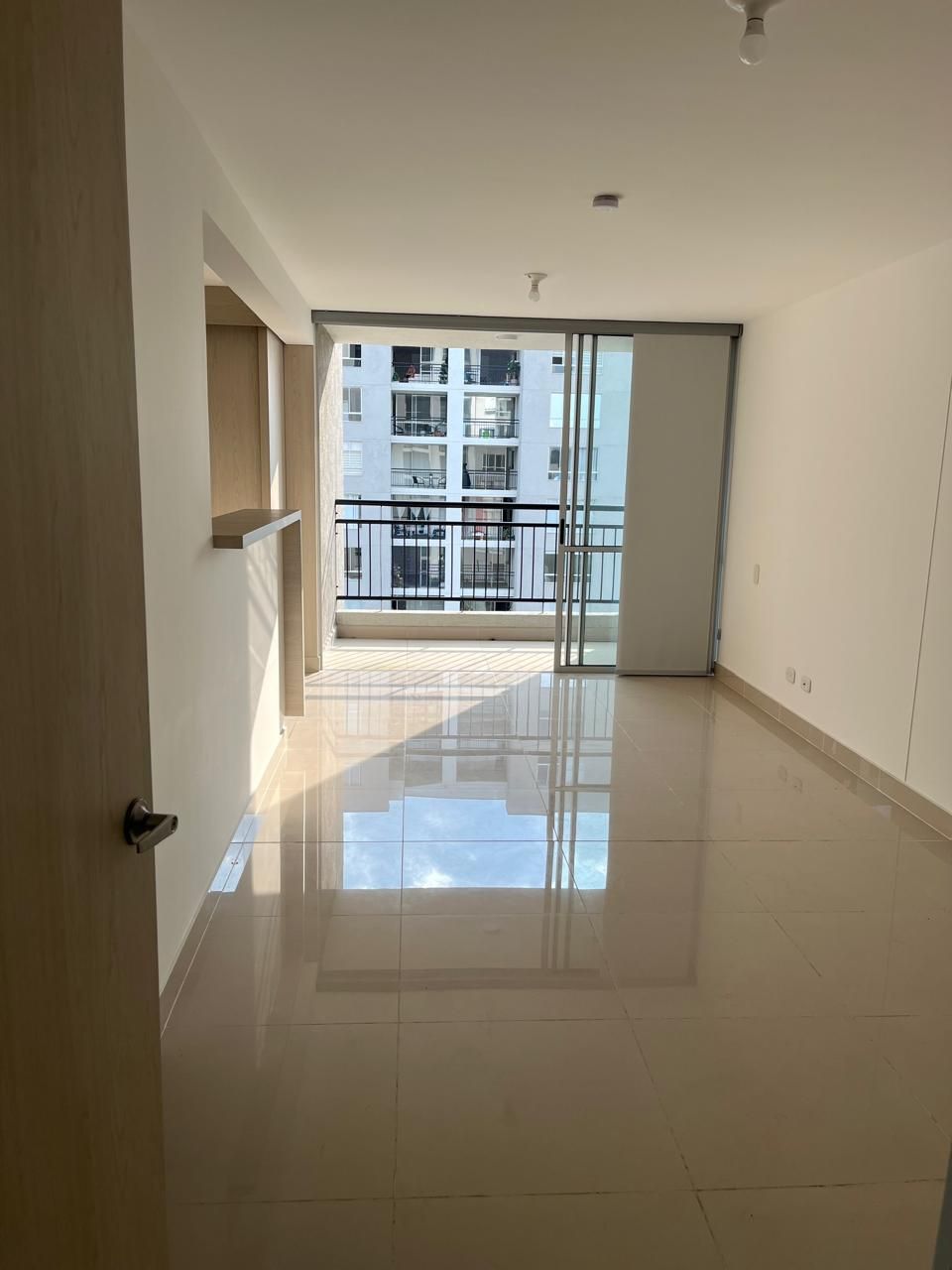 Apartamento en arriendo Valle Del Cauca Jamundí Ub Covicedros 55 m2 Habitaciones 2 Baños 2 Garajes 1 Precio $1100000