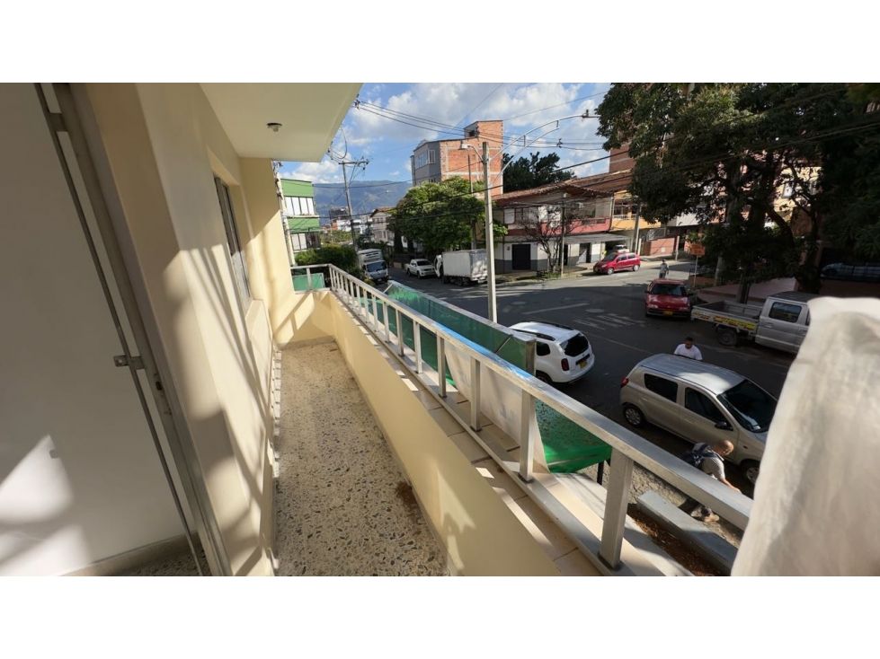 Apartamento en arriendo Antioquia Medellín El Danubio 85 m2 Habitaciones 3 Baños 2 Garajes 0 Precio $2700000