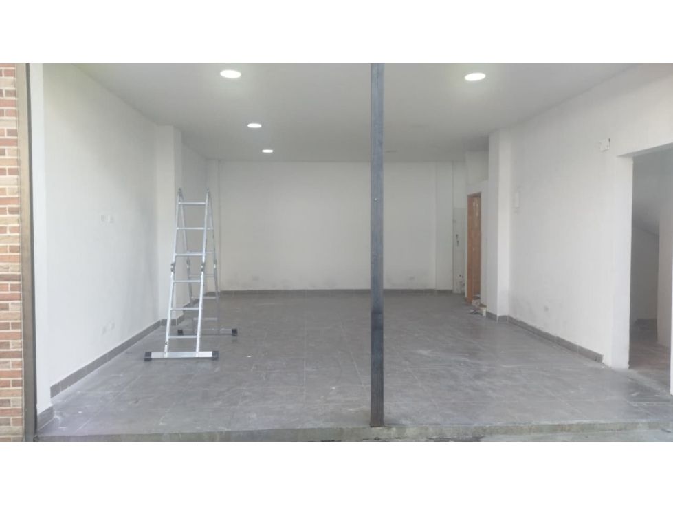 Local en arriendo Antioquia Bello Manchester 55 m2 Habitaciones 0 Baños 0 Garajes 0 Precio $4300000