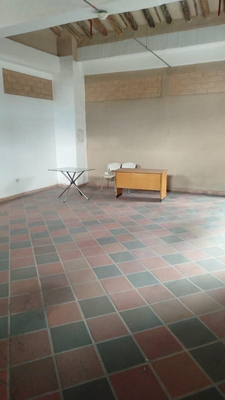 Local Comercial en arriendo Santander Girón Casco Urbano 56 m2 Habitaciones 0 Baños 0 Garajes 0 Precio $2180000