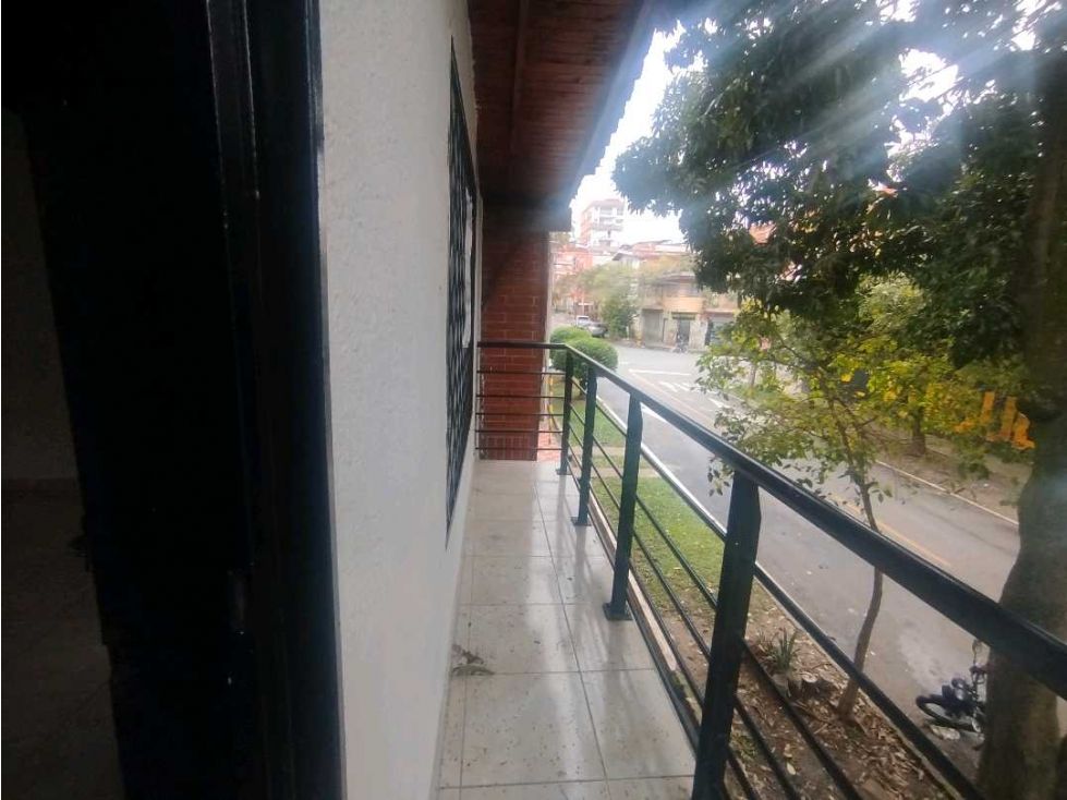 Casa en arriendo Antioquia Medellín Granada 70 m2 Habitaciones 3 Baños 1 Garajes 0 Precio $2320000