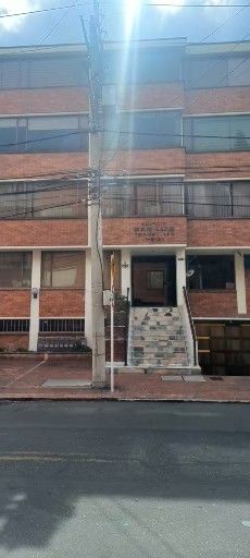 Apartamento en arriendo Cundinamarca Bogotá Santa Barbara Central 180 m2 Habitaciones 4 Baños 4 Garajes 0 Precio $5000000