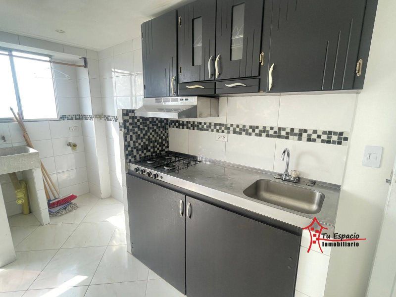 Apartamento en arriendo Antioquia Medellín Aures No1 55 m2 Habitaciones 2 Baños 1 Garajes 0 Precio $1200000
