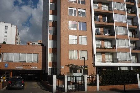 Apartamento en arriendo Cundinamarca Bogotá Centro Americas 74 m2 Habitaciones 3 Baños 2 Garajes 1 Precio $2398100