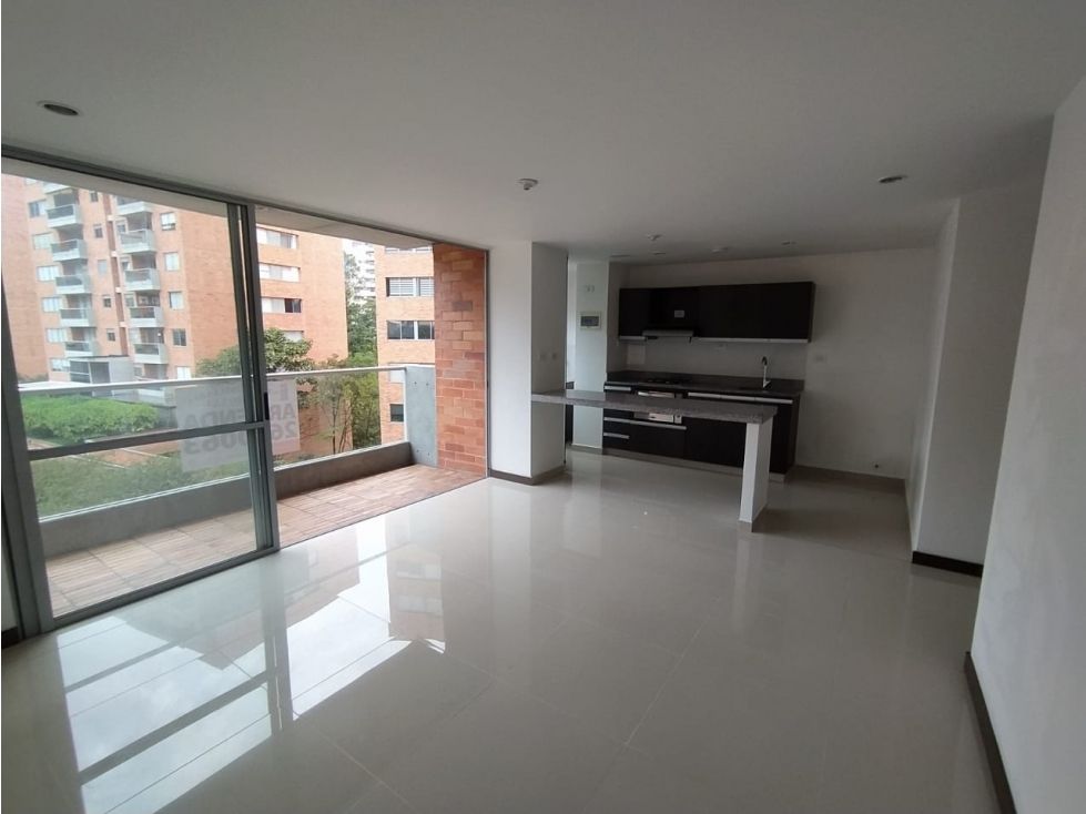 Apartamento en arriendo Antioquia Envigado La Inmaculada 65 m2 Habitaciones 2 Baños 2 Garajes 1 Precio $3900000