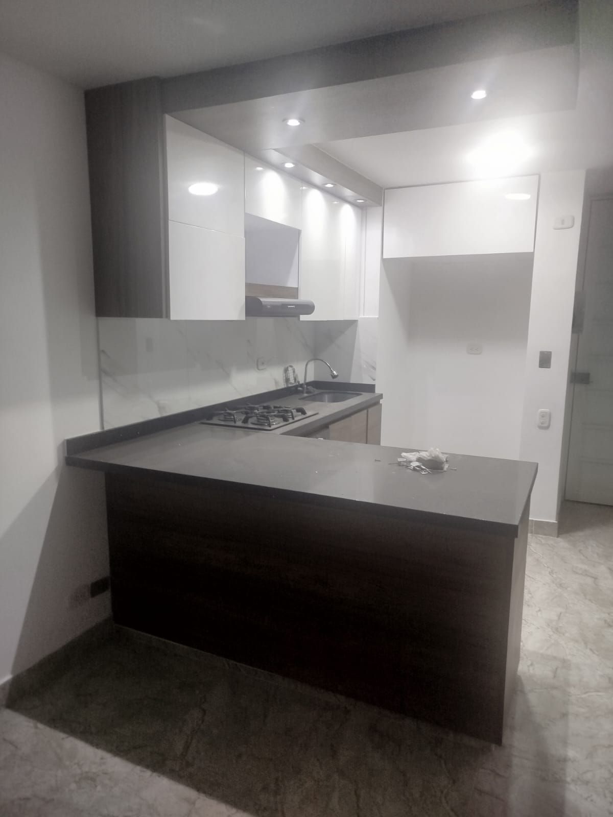 Apartamento en venta Valle Del Cauca Yumbo Ciudad Guabinas 58 m2 Habitaciones 3 Baños 2 Garajes 1 Precio $190000000