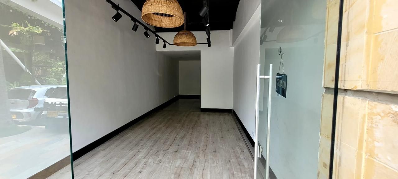 Local en arriendo Valle Del Cauca Cali Urbanización Ciudad Jardín 55 m2 Habitaciones 0 Baños 0 Garajes 0 Precio $8500000