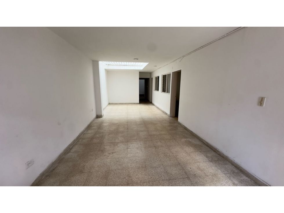 Casa en arriendo Antioquia Medellín San Bernardo 90 m2 Habitaciones 3 Baños 2 Garajes 0 Precio $2600000