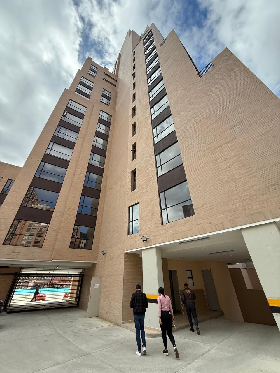 Apartaestudio en arriendo Cundinamarca Bogotá Samper 39 m2 Habitaciones 1 Baños 1 Garajes 0 Precio $2200000