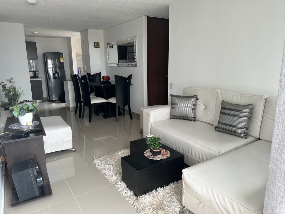 Apartamento en arriendo Valle Del Cauca Cali Lili 76 m2 Habitaciones 3 Baños 2 Garajes 1 Precio $4100000