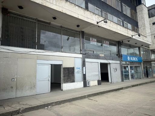 Local en arriendo Cundinamarca Bogotá Granjas De Techo 322 m2 Habitaciones 0 Baños 2 Garajes 2 Precio $12000000