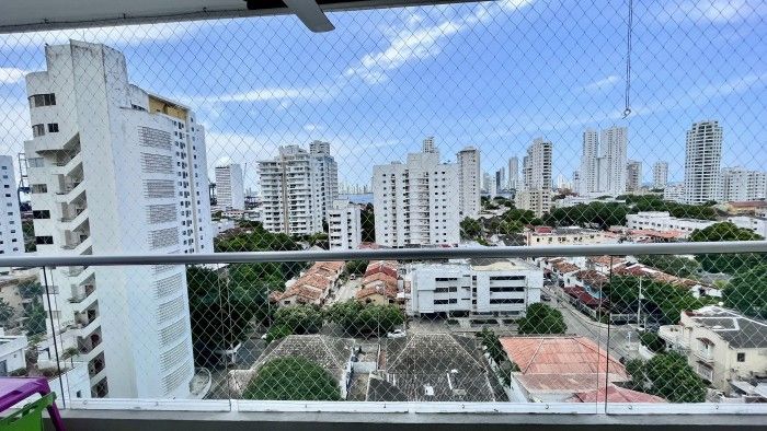 Apartamento en arriendo Bolívar Cartagena Manga 120 m2 Habitaciones 3 Baños 2 Garajes 1 Precio $4500000