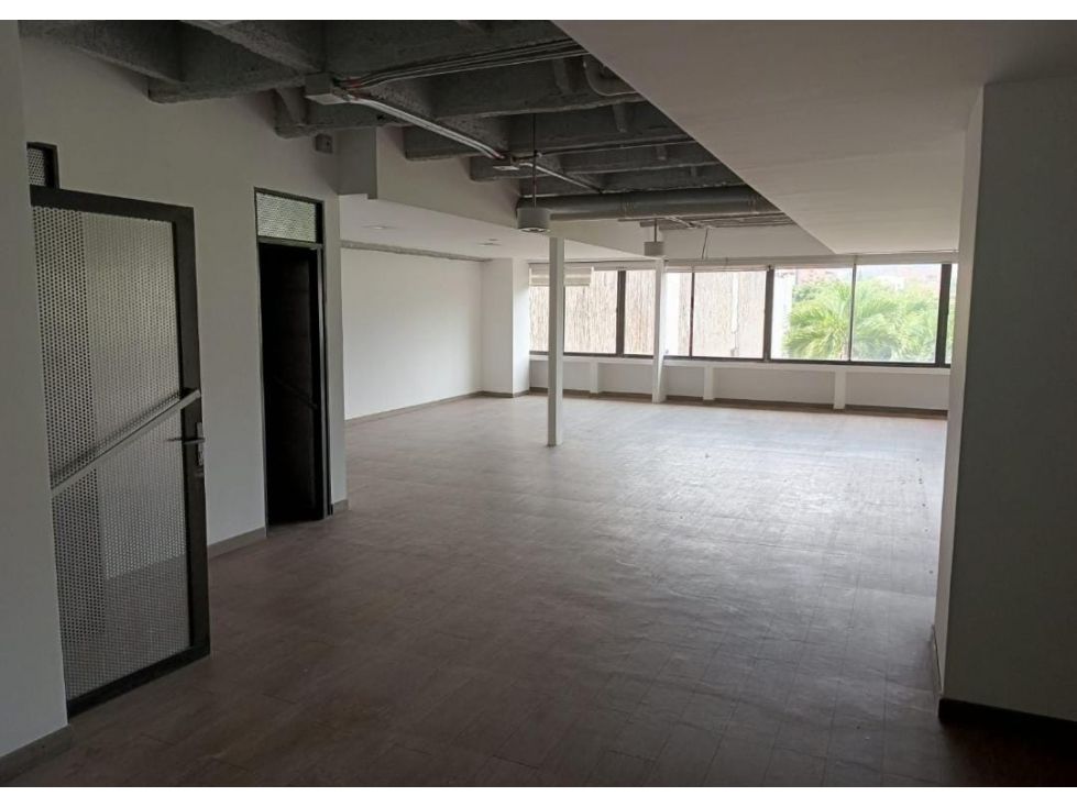 Oficina en arriendo Antioquia Itagüí Itagüí 287 m2 Habitaciones 0 Baños 1 Garajes 0 Precio $14350000
