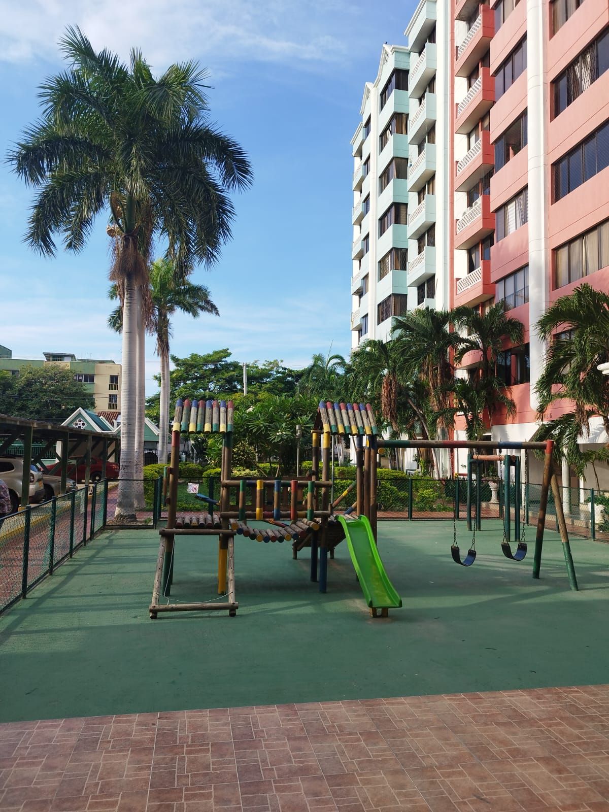 Apartamento en arriendo o venta Magdalena Santa Marta Palma Real 88 m2 Habitaciones 3 Baños 3 Garajes 1 Precio venta $290000000 Precio arriendo $1788000