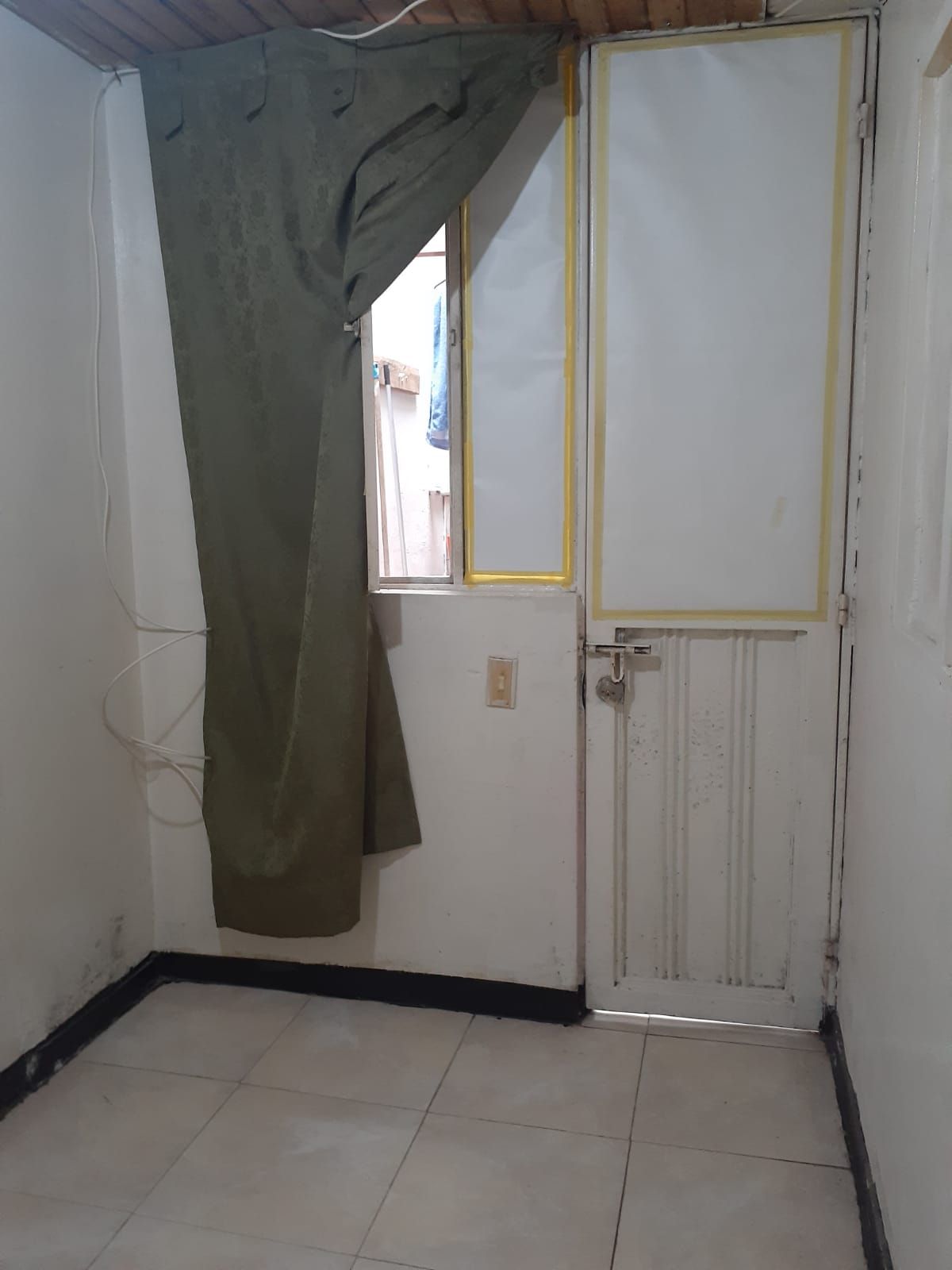 Apartamento en arriendo Cundinamarca Bogotá Ub Bengala 15 m2 Habitaciones 1 Baños 1 Garajes 1 Precio $390000