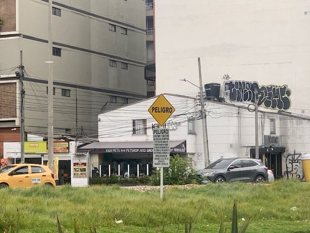 Casa en venta Cundinamarca Bogotá Rincon Del Chicó 263 m2 Habitaciones 4 Baños 3 Garajes 3 Precio $1800000000