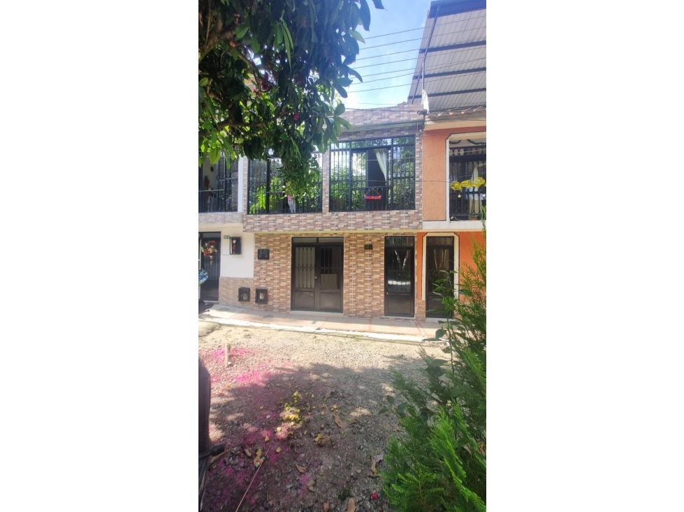 Casa en venta Tolima Ibagué Ub Fuente Del Salado 100 m2 Habitaciones 4 Baños 2 Garajes 0 Precio $250000000