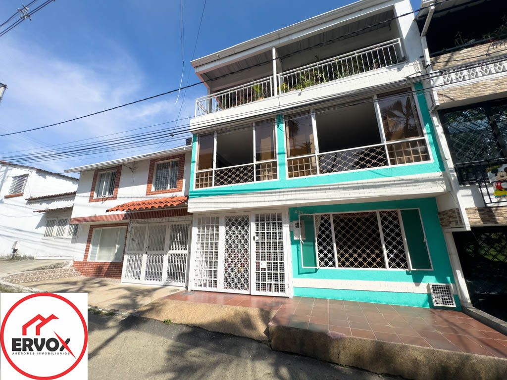 Casa en venta Tolima Ibagué Cr Tejares 205 m2 Habitaciones 5 Baños 3 Garajes 1 Precio $490000000