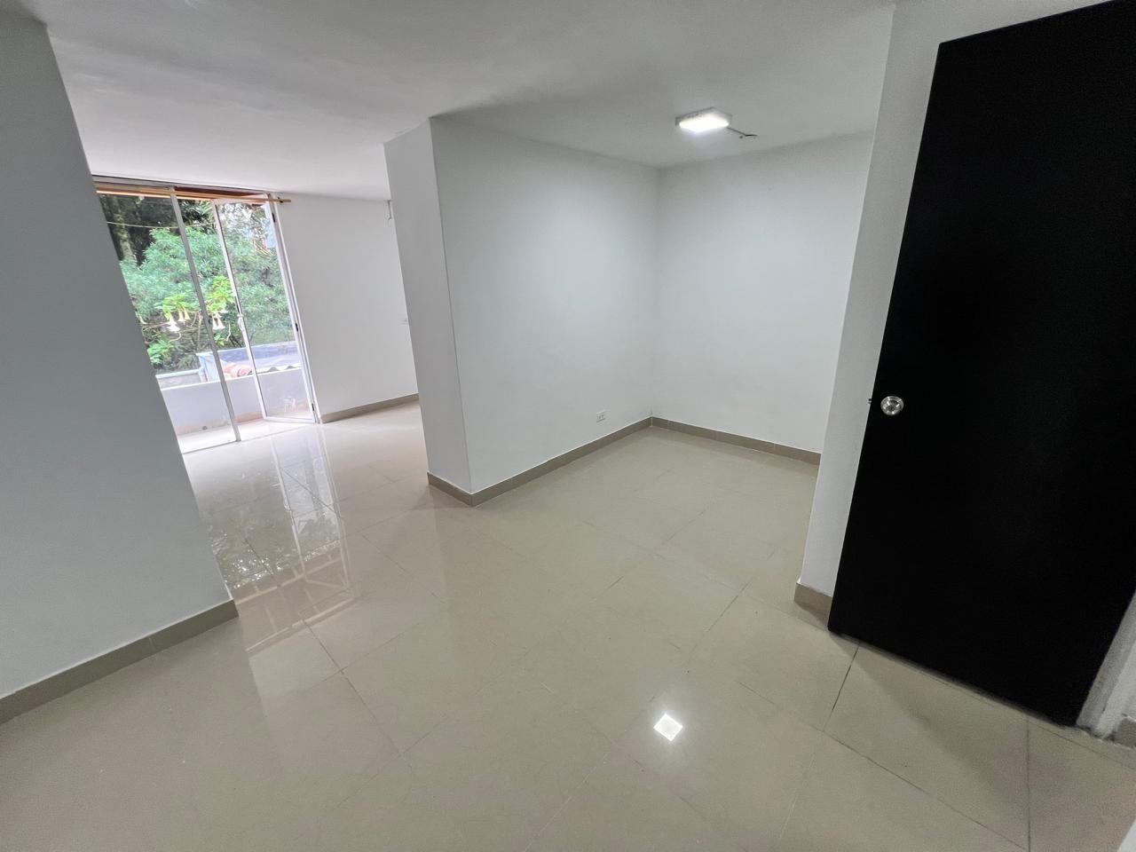 Casa en arriendo Antioquia Itagüí Ditaires 120 m2 Habitaciones 4 Baños 2 Garajes 1 Precio $2500000
