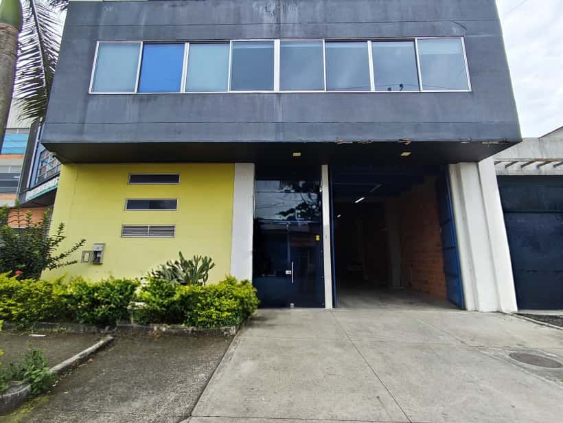 Bodega en arriendo Risaralda Dosquebradas La Badea 900 m2 Habitaciones 0 Baños 4 Garajes 1 Precio $18500000