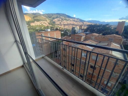 Apartamento en arriendo Antioquia Bello La Madera 50 m2 Habitaciones 3 Baños 2 Garajes 1 Precio $2200000