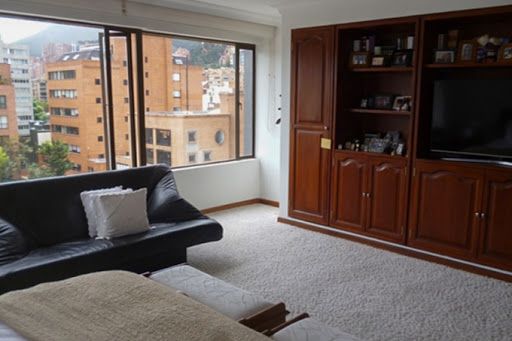 Apartamento en venta Cundinamarca Bogotá El Nogal 413 m2 Habitaciones 4 Baños 6 Garajes 2 Precio $2530000000