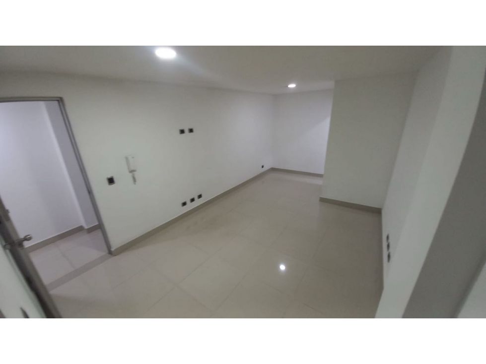 Oficina en arriendo Antioquia Envigado Zona Centro 24 m2 Habitaciones 0 Baños 1 Garajes 0 Precio $1500000