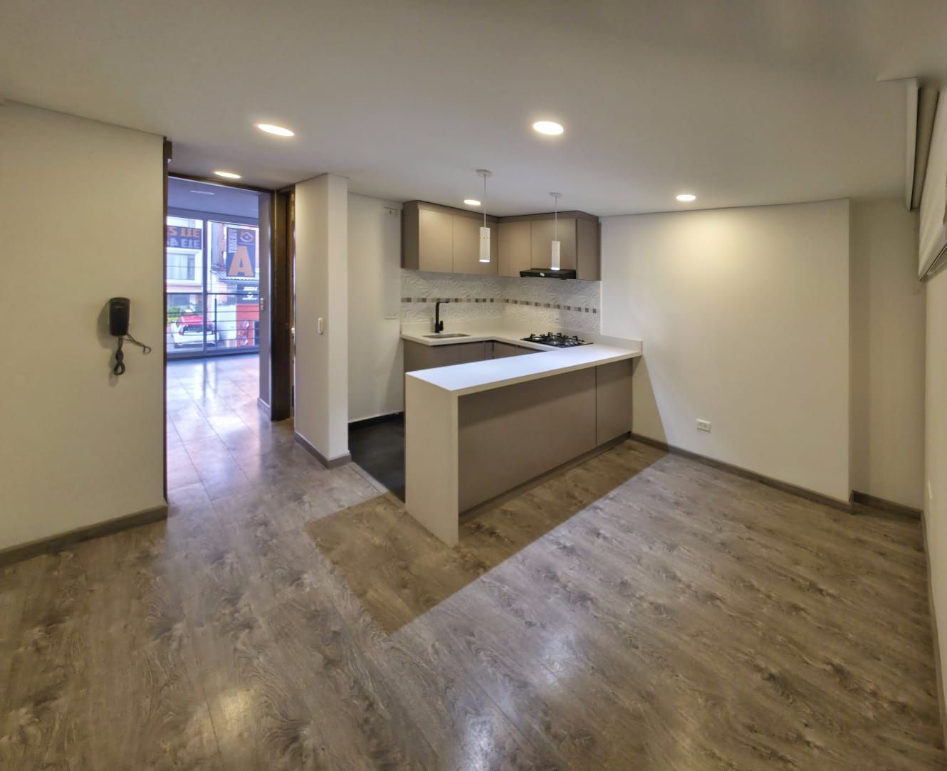 Apartamento en arriendo Cundinamarca Bogotá Acacias Usaquen - Edif Arawak 32 m2 Habitaciones 1 Baños 1 Garajes 1 Precio $2300000