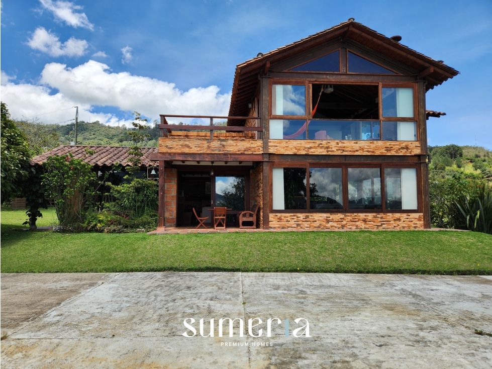 Casa en arriendo o venta Antioquia Rionegro El Porvenir 280 m2 Habitaciones 3 Baños 2 Garajes 4 Precio venta $2700000000 Precio arriendo $15000000