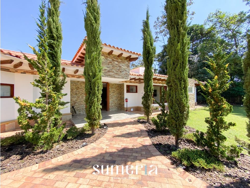 Casa Campestre en arriendo Antioquia Rionegro El Porvenir 450 m2 Habitaciones 4 Baños 5 Garajes 12 Precio $20000000