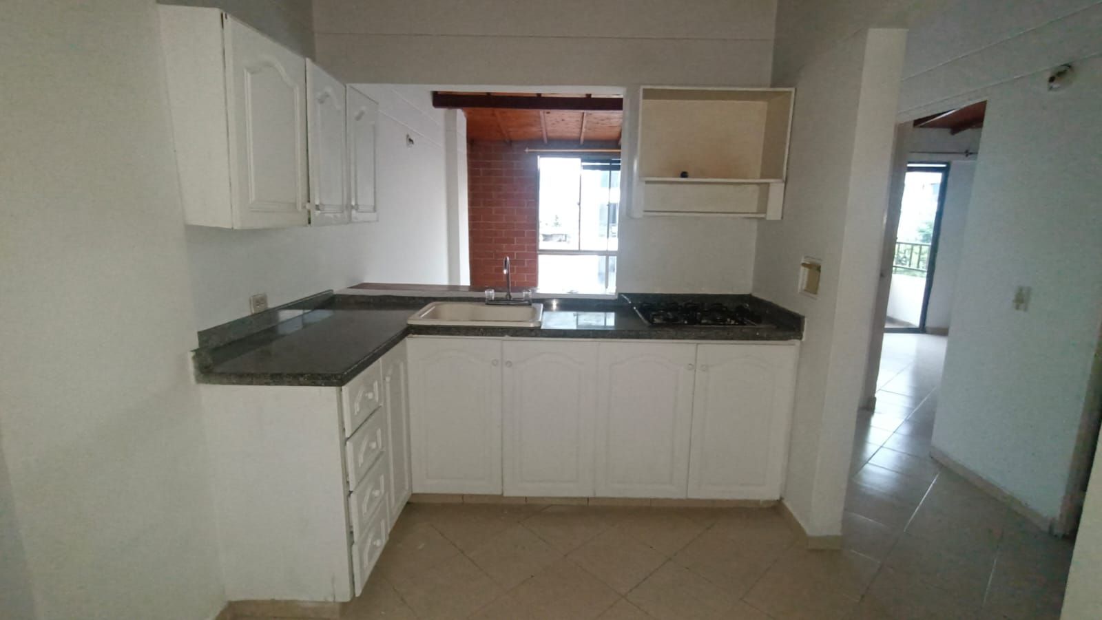Apartamento en arriendo Antioquia Medellín La America 80 m2 Habitaciones 3 Baños 2 Garajes 0 Precio $2300000