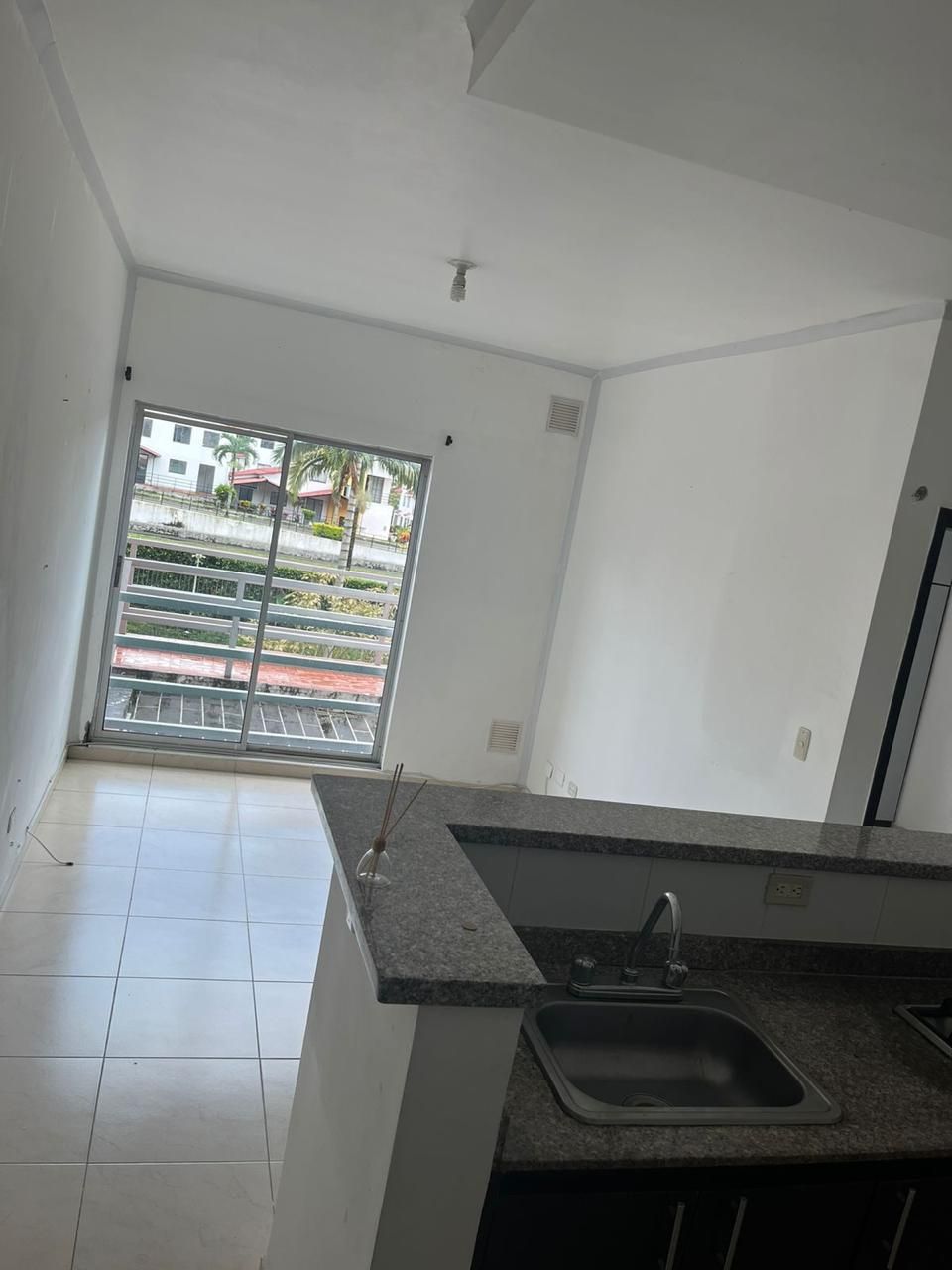 Apartamento en arriendo Risaralda Pereira El Dorado 46 m2 Habitaciones 2 Baños 1 Garajes 1 Precio $1350000