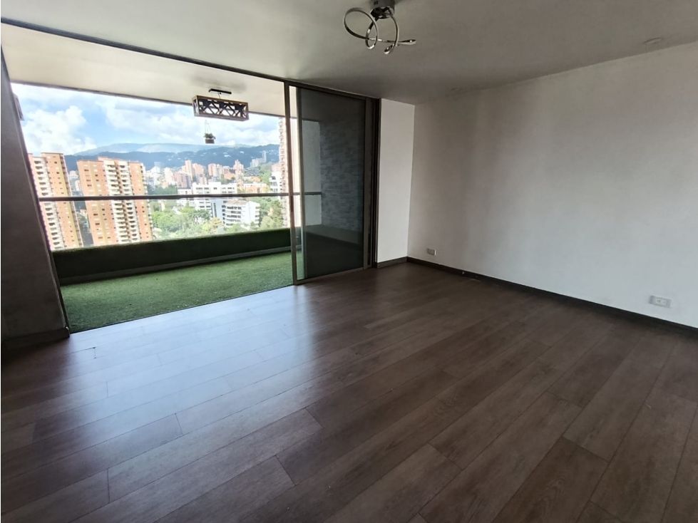 Apartamento en venta Antioquia Medellín Los Balsos No2 136 m2 Habitaciones 3 Baños 2 Garajes 1 Precio $1100000000