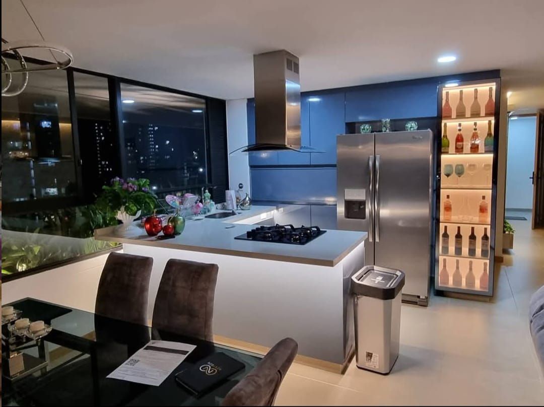 Apartamento en venta Antioquia Medellín Asomadera No1 135 m2 Habitaciones 3 Baños 3 Garajes 2 Precio $1490000000