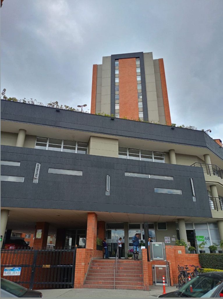 Apartamento en arriendo Cundinamarca Bogotá Las Nieves 70 m2 Habitaciones 3 Baños 2 Garajes 1 Precio $2500000