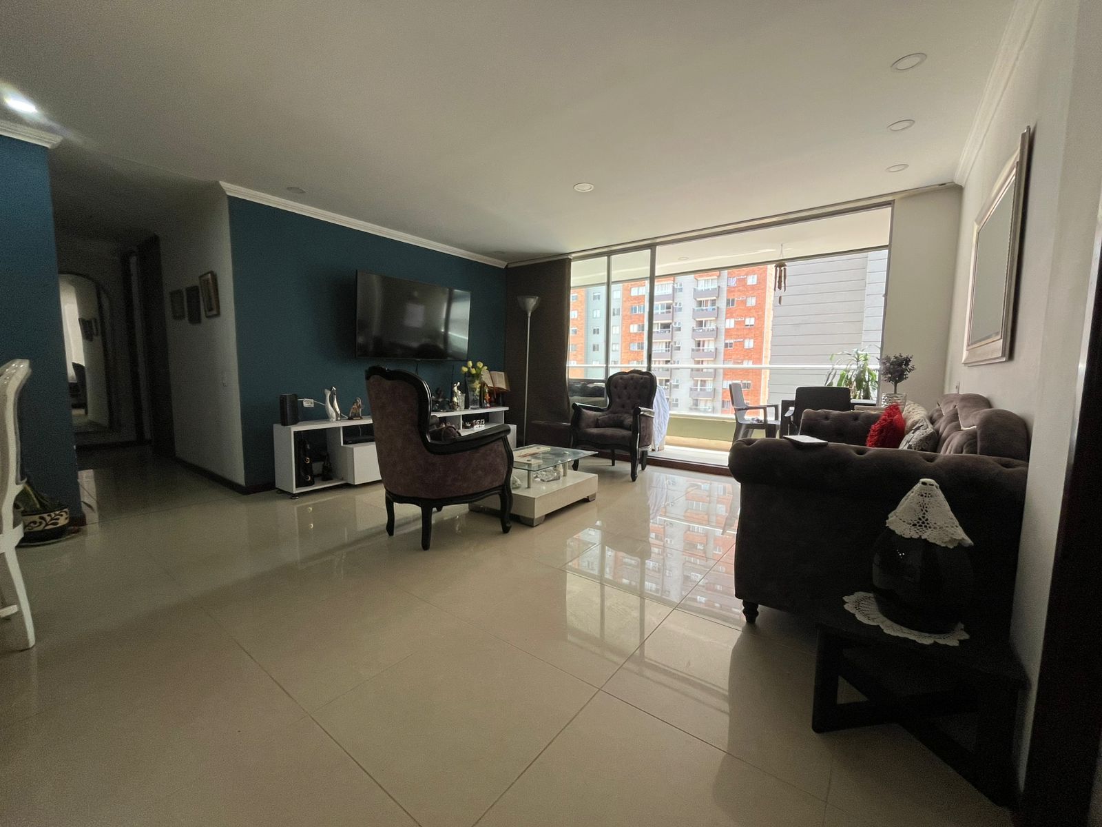 Apartamento en venta Antioquia Medellín Villanueva 89 m2 Habitaciones 3 Baños 2 Garajes 1 Precio $880000000